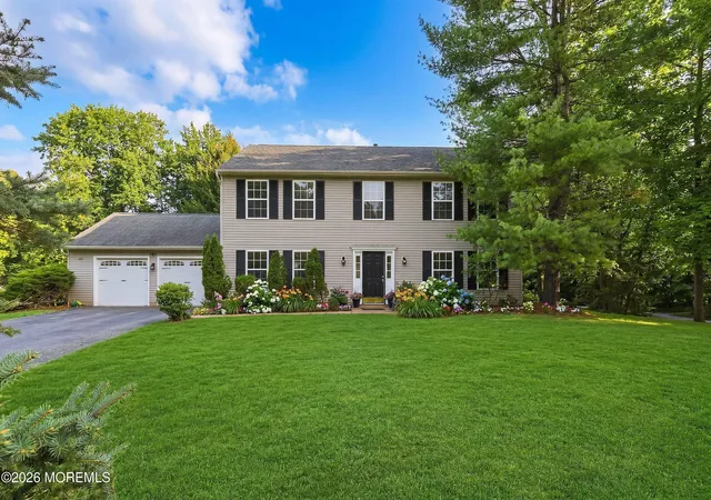 Photo 1 of Sale Pending at 565 Buttonwood Dr, Jackson, NJ 08527 | MLS# 22615666 | Listing updated on 2026-10-07