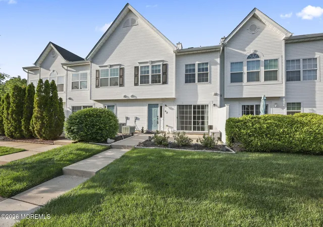 Homes for sale in Tinton Falls, NJ | 62 Dover Ct, Tinton Falls, NJ 07712 | MLS# 22615708