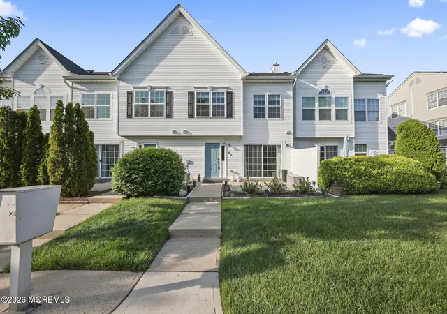 Homes for sale in Tinton Falls, NJ | 62 Dover Ct, Tinton Falls, NJ 07712 | MLS# 22615708