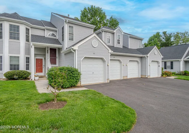 Homes for sale in Freehold, NJ | 88 Pagoda Ln, Freehold, NJ 07728 | MLS# 22616671
