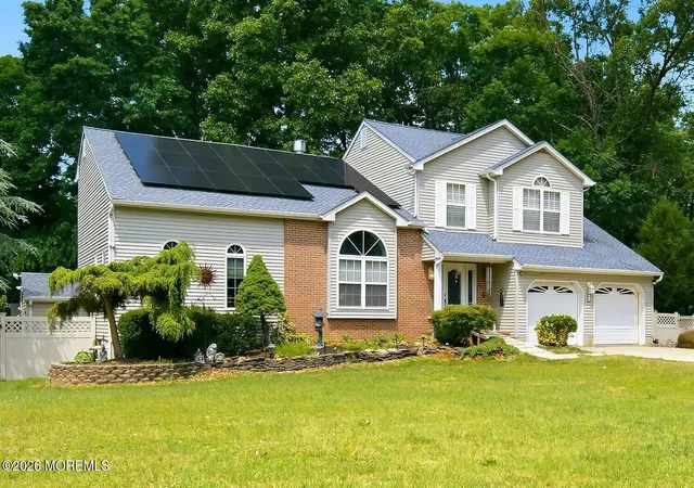 Photo 3 of Single family home for sale at 2 Persimmon Dr, Jackson, NJ 08527 | MLS# 22618858 | Listing updated on 2026-08-20
