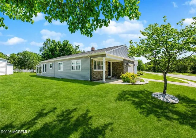Photo 3 of Single family home for sale at 215 Torrey Pines Dr, Toms River, NJ 08757 | MLS# 22615716 | Listing updated on 2026-09-01