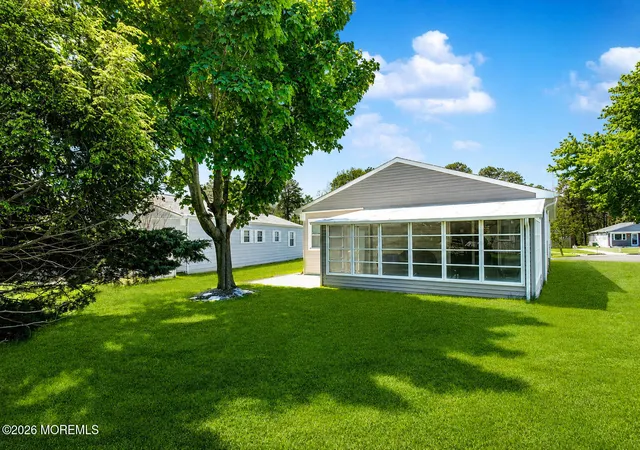 Photo 3 of Single family home for sale at 215 Torrey Pines Dr, Toms River, NJ 08757 | MLS# 22615716 | Listing updated on 2026-09-01