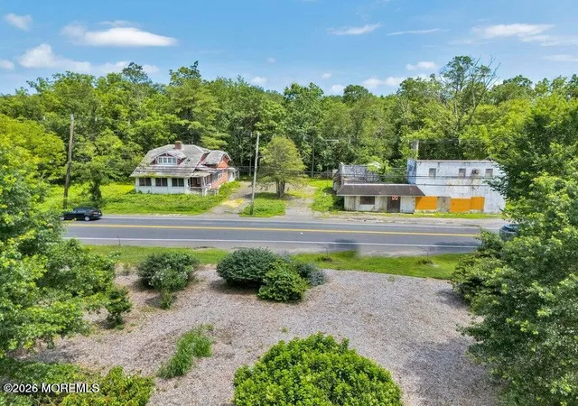 Homes for sale in Howell, NJ | 465 Lakewood Farmingdale Rd, Howell, NJ 07731 | MLS# 22615713