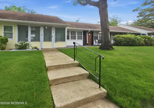 2nd image of 151b Buckingham Dr, Lakewood, NJ 08701 | MLS# 22615722
