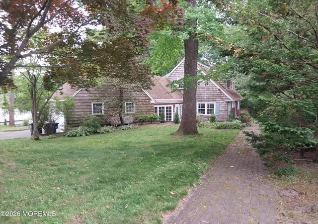 1st image of 511 Clinton Ave, Toms River, NJ 08753 | MLS# 22615731