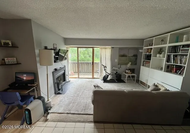 3rd image of 1009 Aspen Dr #1009, Plainsboro, NJ 08536 | MLS# 22615740