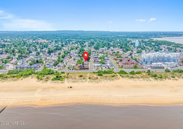 Homes for sale in Keansburg, NJ | 10 Oceanview Ave, Keansburg, NJ 07734 | MLS# 22615789