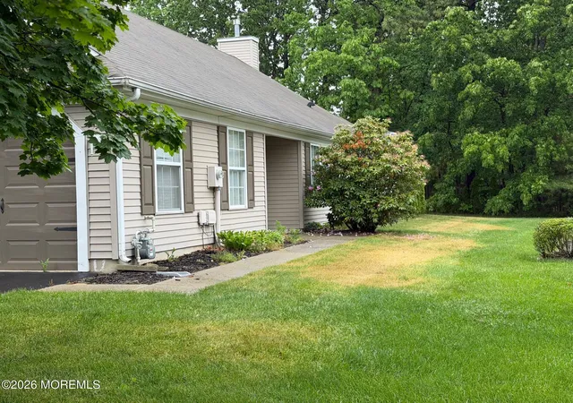 Homes for sale in Lakewood, NJ | 71 Skyline Dr, Lakewood, NJ 08701 | MLS# 22615832