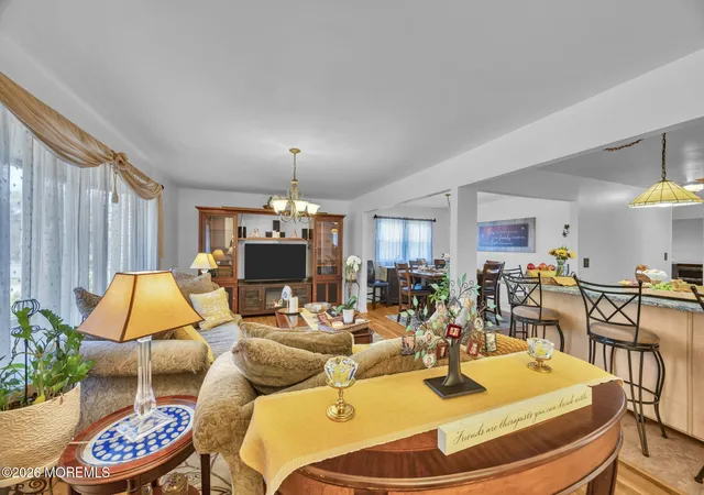 4th image of 7 S Brook Dr, Milltown, NJ 08850 | MLS# 22616219