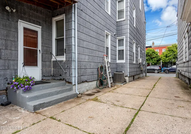 Homes for sale in Trenton, NJ | 661 2nd St, Trenton, NJ 08611 | MLS# 22616010