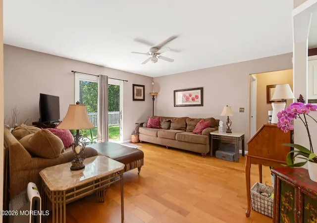 4th image of 204 Larkspur Ln, Jackson, NJ 08527 | MLS# 22615891