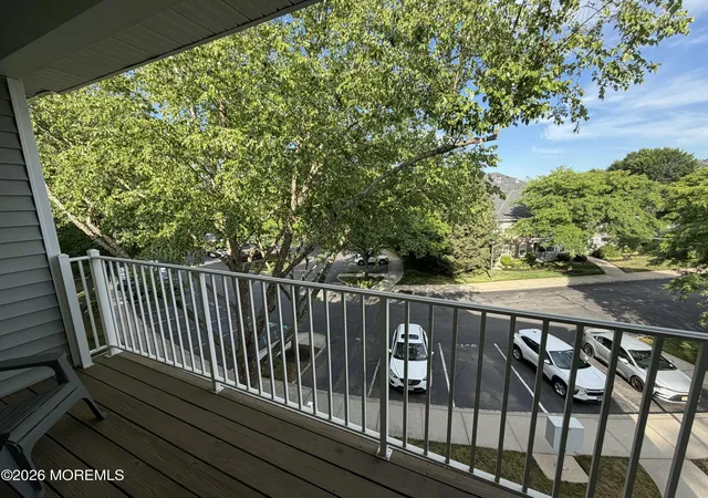 Homes for sale in Manalapan, NJ | 605 Saint Andrews Pl #605, Manalapan, NJ 07726 | MLS# 22615962