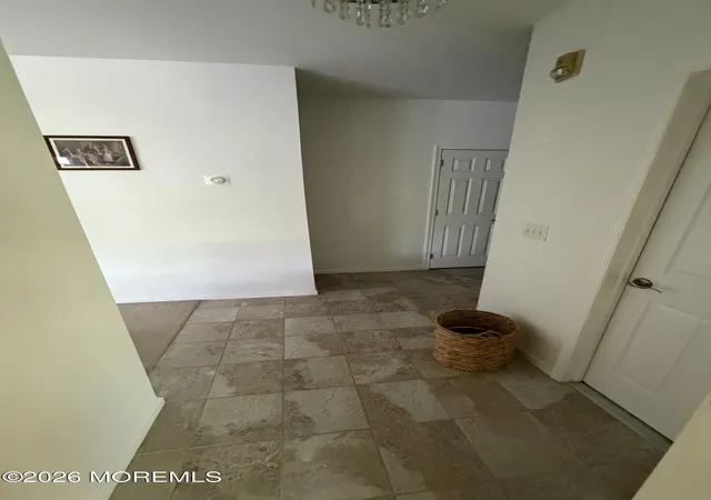 5th image of 605 Saint Andrews Pl #605, Manalapan, NJ 07726 | MLS# 22615962
