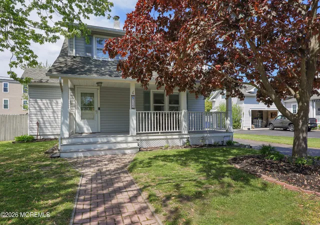 Homes for sale in Point Pleasant, NJ | 715 Howe St, Point Pleasant, NJ 08742 | MLS# 22616075