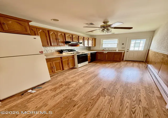 Homes for sale in Toms River, NJ | 348 Costa Mesa Dr, Toms River, NJ 08757 | MLS# 22616038