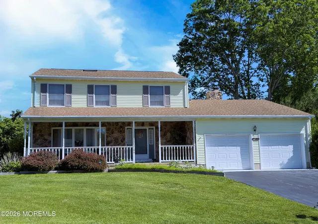 Homes for sale in Lacey, NJ | 2104 Serpentine Dr, Lacey, NJ 08734 | MLS# 22616853