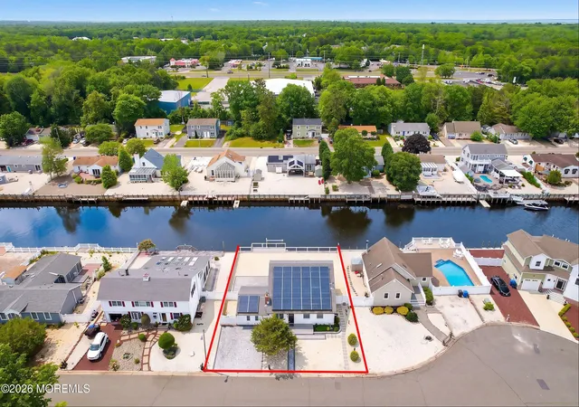 Homes for sale in Manahawkin, NJ | 117 Emily Dr, Manahawkin, NJ 08050 | MLS# 22616114