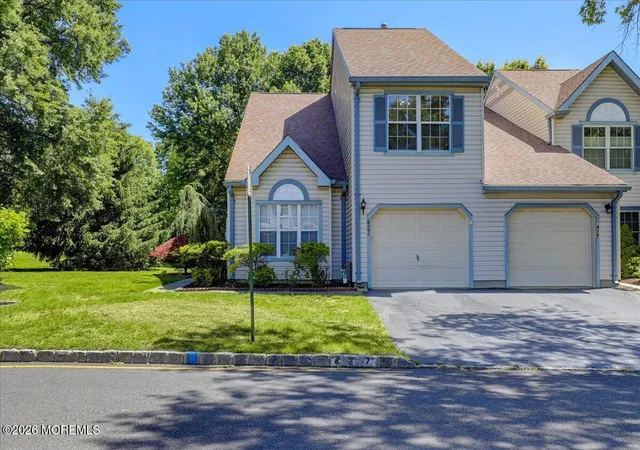 Homes for sale in Manalapan, NJ | 427 Dorchester Wy, Manalapan, NJ 07726 | MLS# 22616479