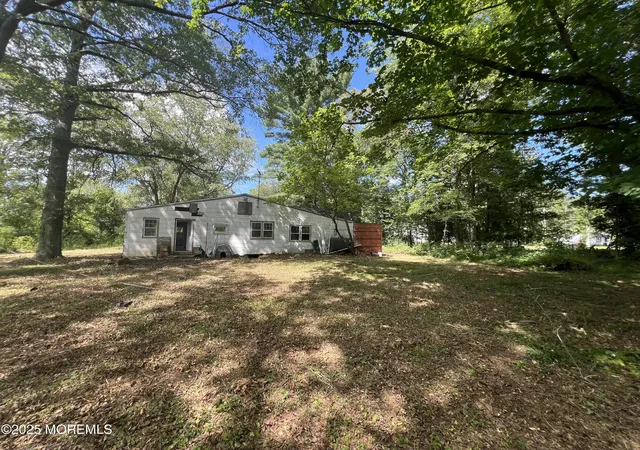 Homes for sale in Millstone, NJ | 138 Disbrow Hill Rd, Millstone, NJ 08535 | MLS# 22616182