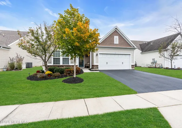 Photo 2 of Single Family Residence at 31 W Da Vinci Way, Farmingdale, NJ 07727 | MLS# 22616214 |  | Sold on 2026-07-24