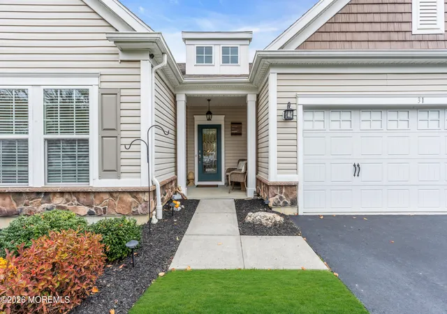 Photo 3 of Single Family Residence at 31 W Da Vinci Way, Farmingdale, NJ 07727 | MLS# 22616214 |  | Sold on 2026-07-24