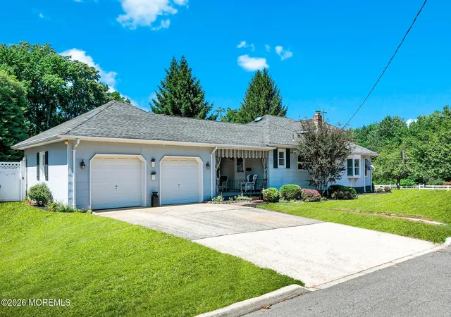 Homes for sale in Little Silver, NJ | 555 Branch Ave, Little Silver, NJ 07739 | MLS# 22621014