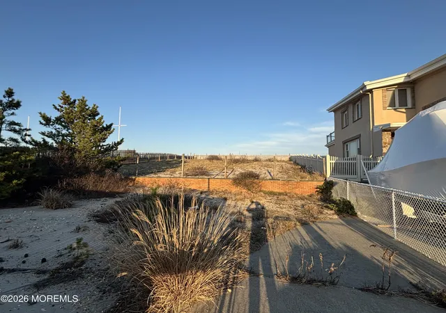 4th image of 7 Ebb Terr Ter, Mantoloking, NJ 08738 | MLS# 22617190