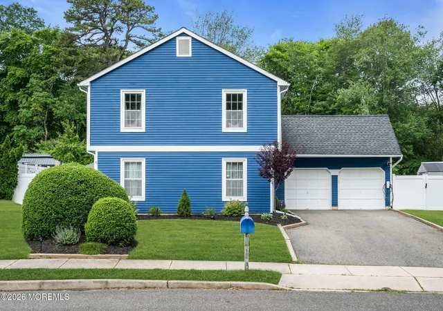 1st image of 815 France Ct, Toms River, NJ 08753 | MLS# 22619089