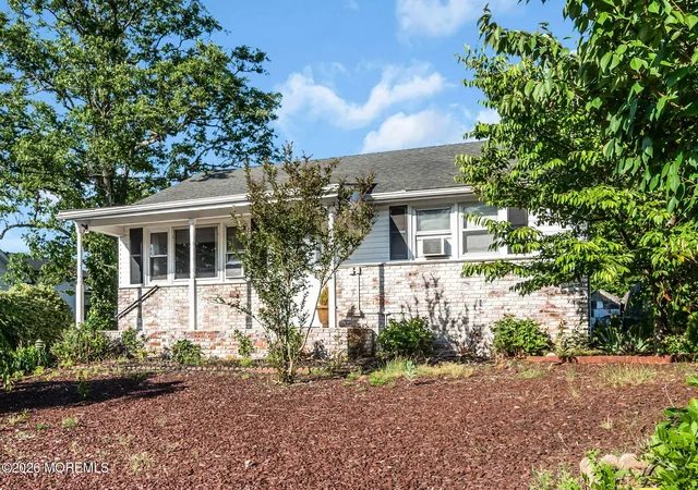 3rd image of 21 Cedar Tree Ln, Toms River, NJ 08753 | MLS# 22616364
