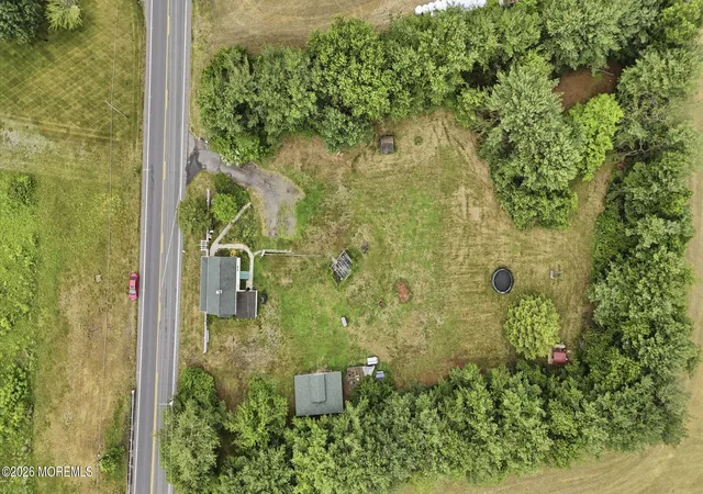 5th image of 884 Monmouth Rd, Cream Ridge, NJ 08514 | MLS# 22616228