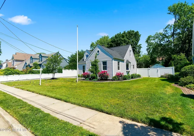 Homes for sale in Point Pleasant Boro, NJ | 815 Briarcliff Ave, Point Pleasant Boro, NJ 08742 | MLS# 22616636