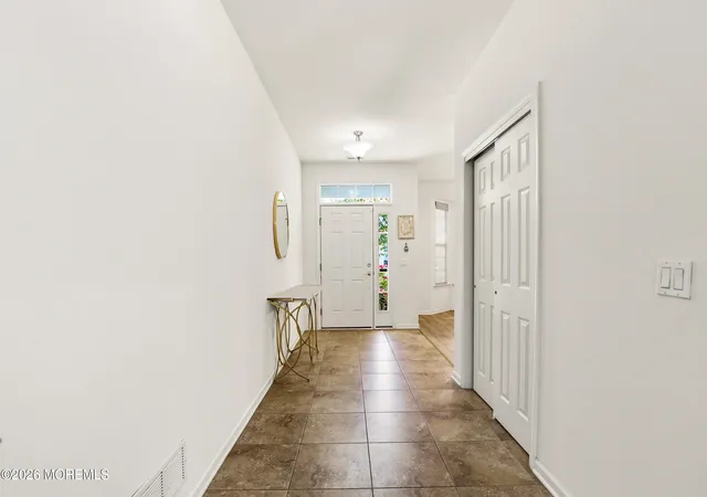 4th image of 70 Eagle Ridge Cir, Lakewood, NJ 08701 | MLS# 22616297