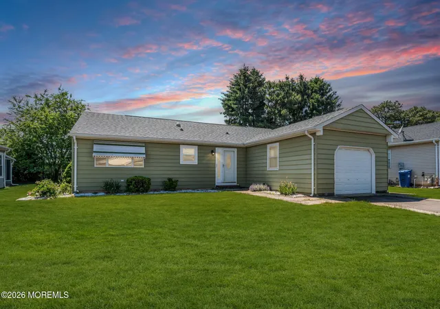 Photo 1 of Single family home for sale at 15 Chateux Ln, Toms River, NJ 08757 | MLS# 22616511 | Listing updated on 2026-10-05