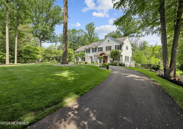 Homes for sale in Colts Neck, NJ | 92 Tulip Ln, Colts Neck, NJ 07722 | MLS# 22617282