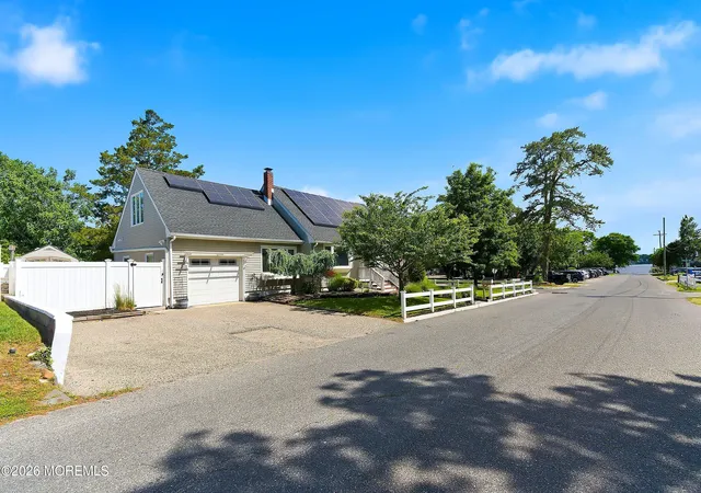3rd image of 19 Harpoon St, Beachwood, NJ 08722 | MLS# 22616466