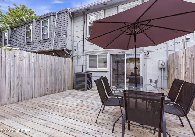 29th image of 138 Stratford Pl, Lakewood, NJ 08701 | MLS# 22618493