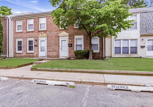 2nd image of 138 Stratford Pl, Lakewood, NJ 08701 | MLS# 22618493