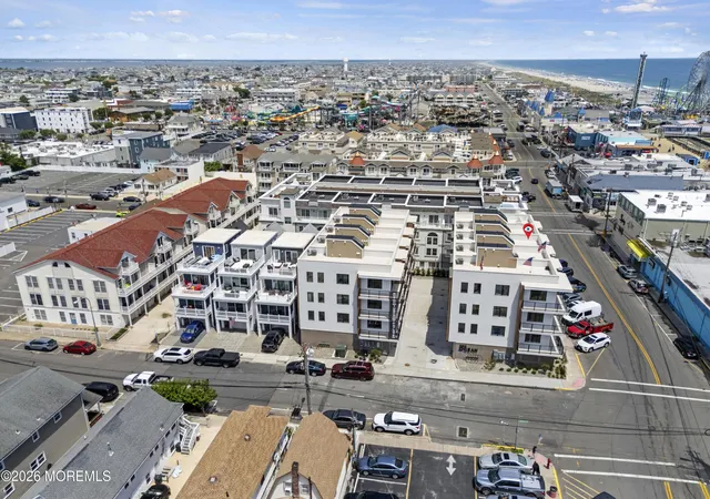 2nd image of 500 Ocean Ter, Seaside Heights, NJ 08751