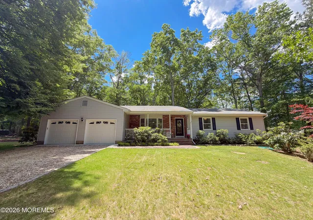 Photo 3 of Sale Pending at 7 Harmony Hl Ct, Jackson, NJ 08527 | MLS# 22616700 | Listing updated on 2026-09-16
