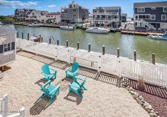 4th image of 20 Carroll Ave, Tuckerton, NJ 08087 | MLS# 22616484