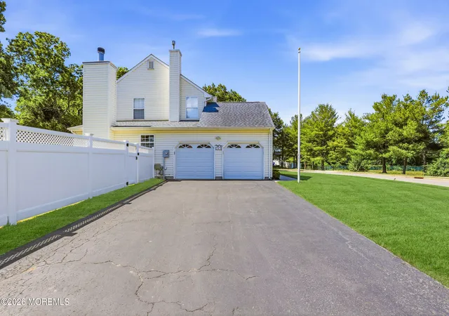 Photo 3 of Sale Pending at 343 Grande River Blvd, Toms River, NJ 08755 | MLS# 22616736 | Listing updated on 2026-08-31