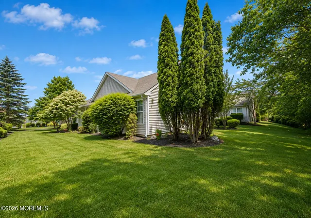 4th image of 120 Skyline Dr, Lakewood, NJ 08701 | MLS# 22616505