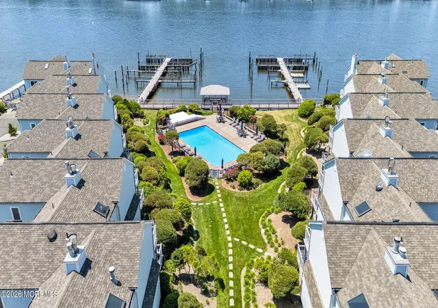 Homes for sale in Sea Bright, NJ | 174 Ocean Ave #4, Sea Bright, NJ 07760 | MLS# 22616926