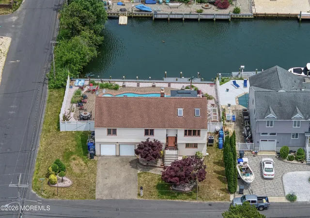 3rd image of 17 Fontainebleau Dr, Brick, NJ 08723 | MLS# 22617196