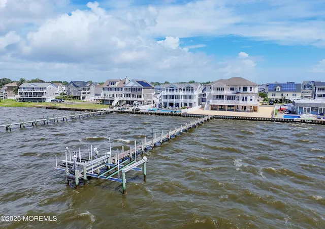 47th image of 39 Bay Shore Dr, Toms River, NJ 08753 | MLS# 22616555