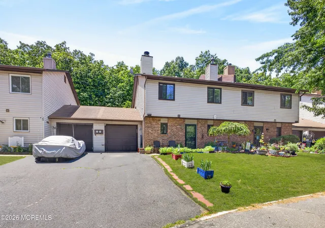 Homes for sale in Howell, NJ | 6 Swan Rd, Howell, NJ 07731 | MLS# 22616651