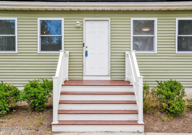 2nd image of 10 S Gateway St, Toms River, NJ 08753 | MLS# 22617825