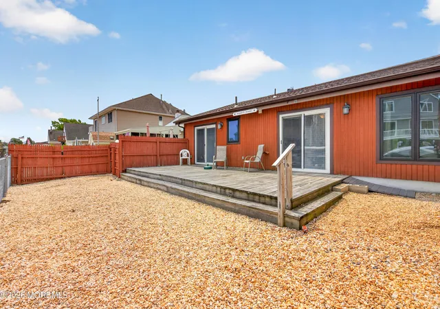 3rd image of 10 Bahia Ct, Brick, NJ 08723 | MLS# 22621102