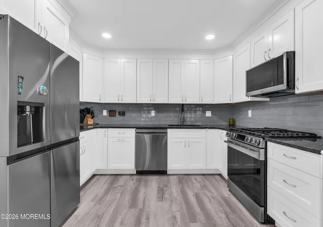 2nd image of 19 Frilham Ln, Manchester, NJ 08759 | MLS# 22620372